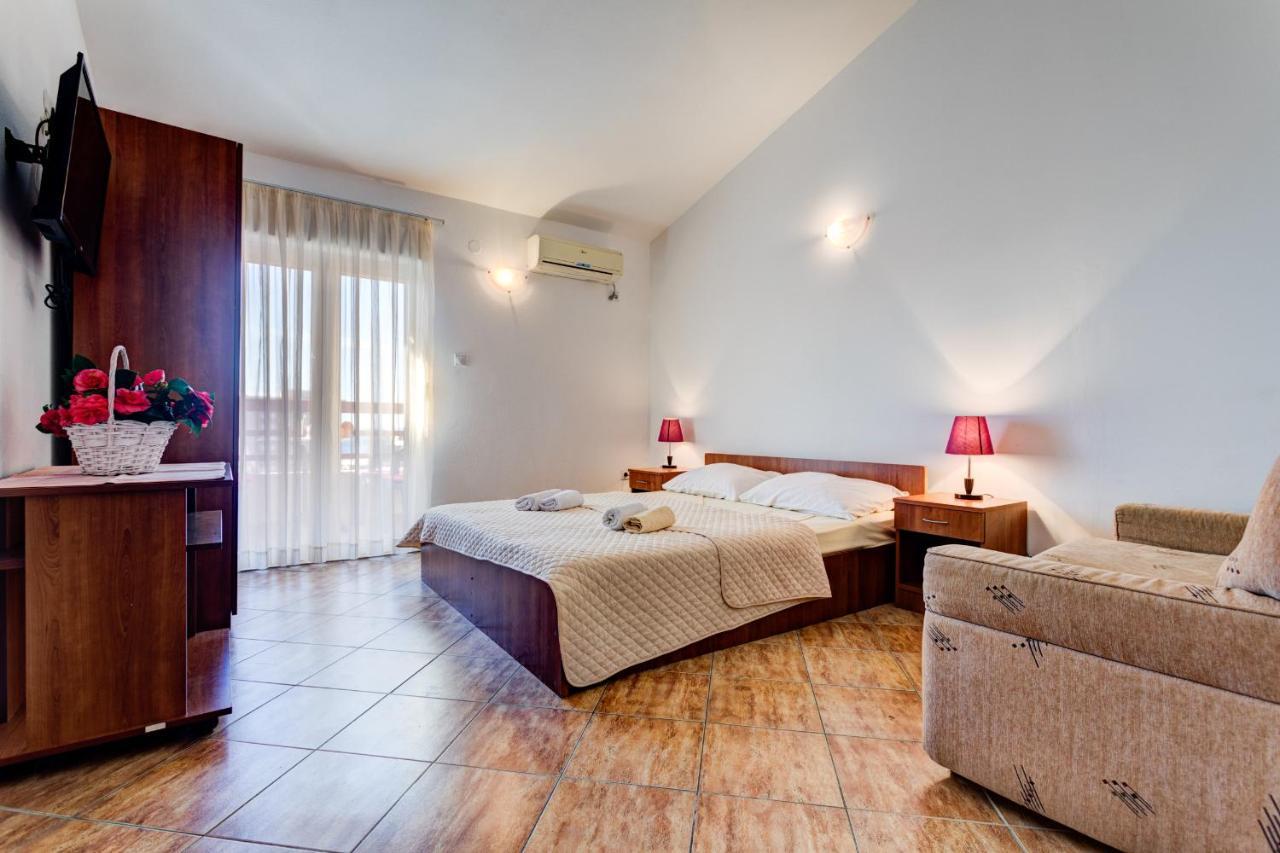 Villa Savovic Petrovac المظهر الخارجي الصورة