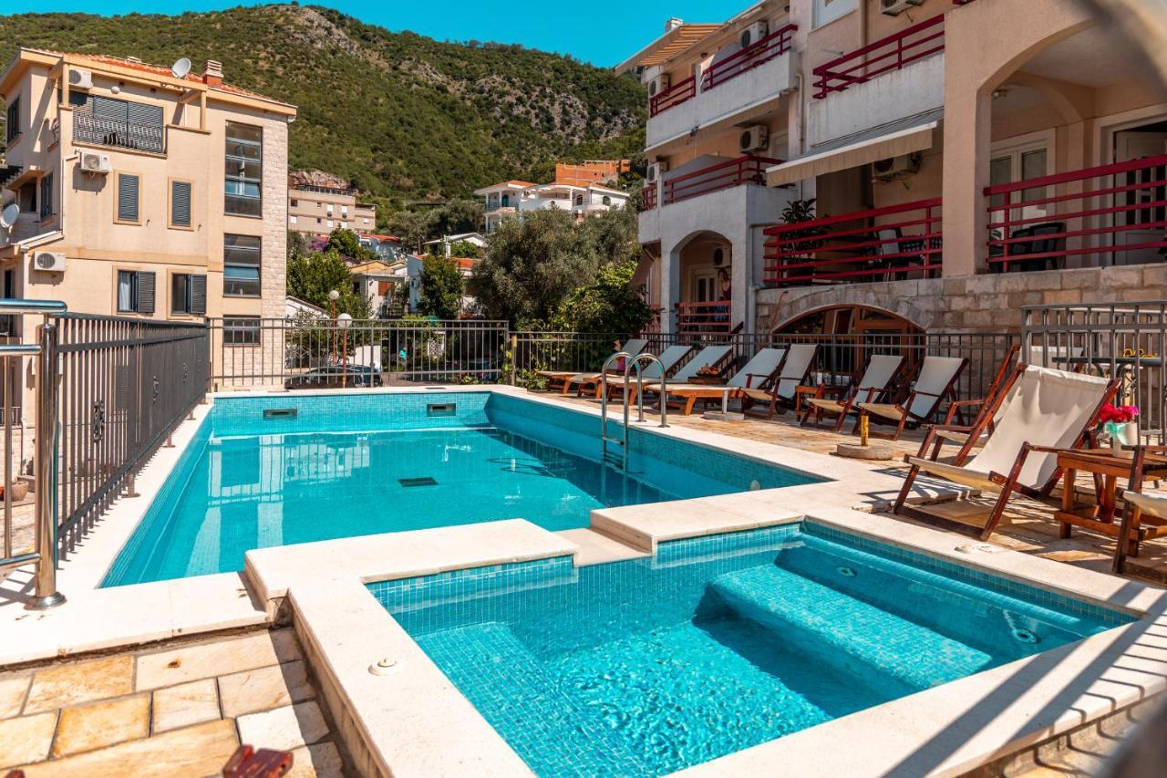 Villa Savovic Petrovac المظهر الخارجي الصورة